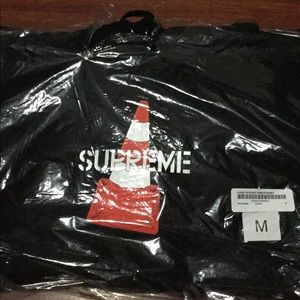 Supreme FW19 Medium Cone hoodie In Black